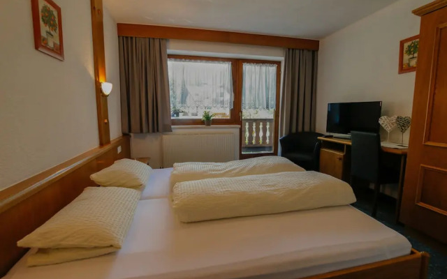 Hotel Tia Apart