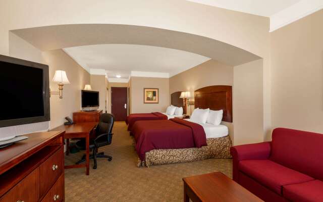 La Quinta Inn & Suites by Wyndham Dodge City