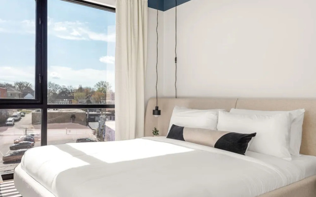 The Eighteen by Mint House