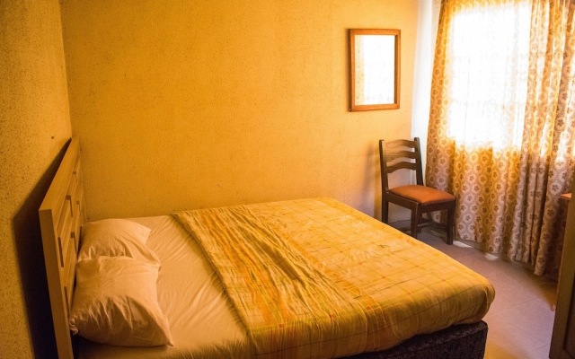 Moye Hotel Sagamu