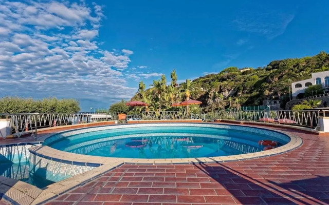 Hotel Zaro