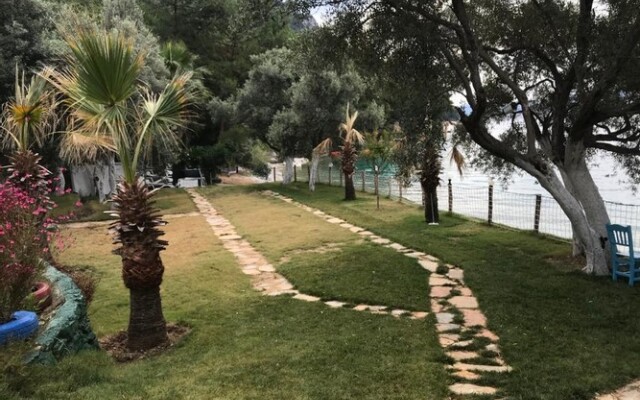 Green Garden Beach Akbuk Karavan Otel