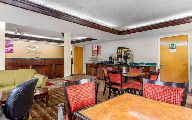 Econo Lodge Byron - Warner Robins