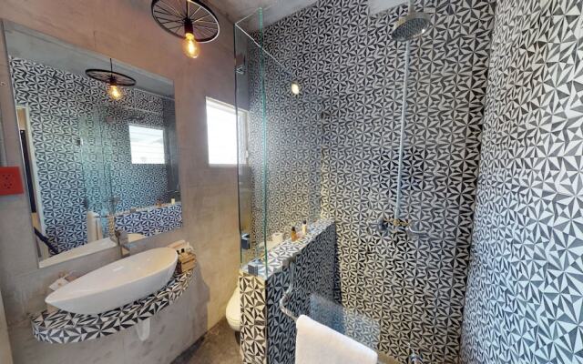 Angelina by Playa Moments