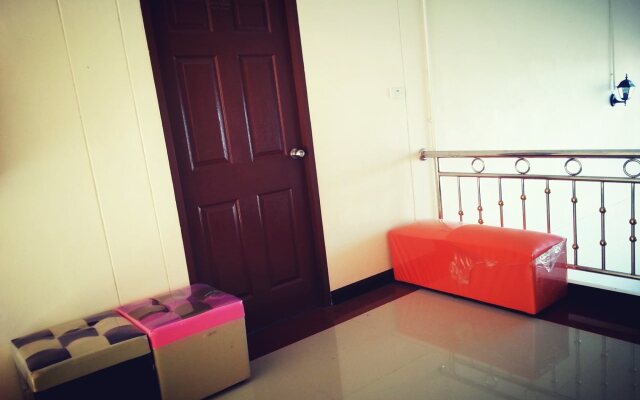 Aumnoychai Hotel Korat