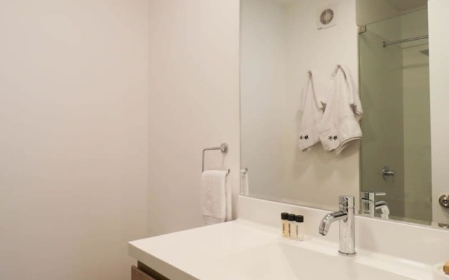 w Designer 2BR in Miraflores