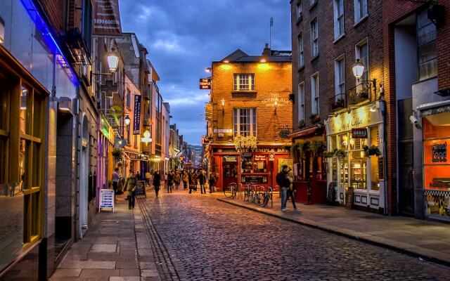 Gorgeous Sycamore Street Templebar