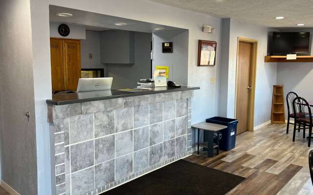 Super 8 by Wyndham Altoona