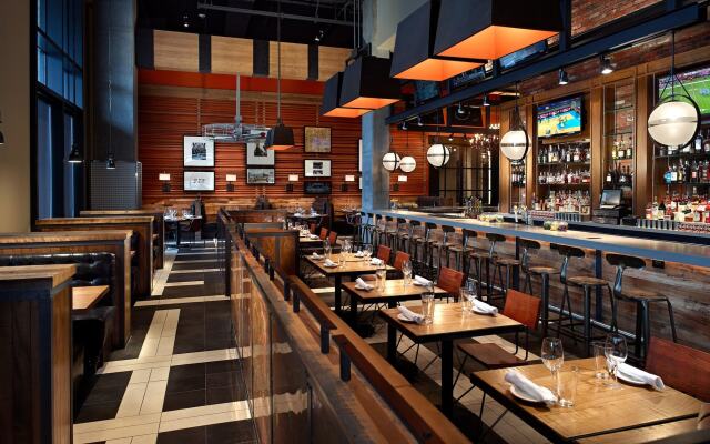 Omni Louisville Hotel