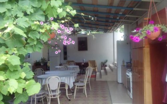 Guesthouse Gus'-Khrustal'nyy