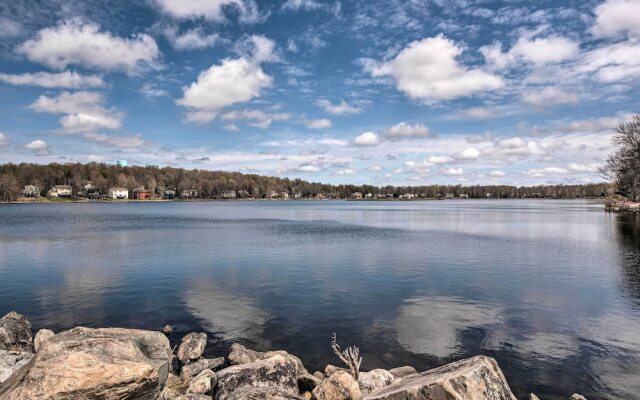 Tobyhanna Family Escape w/ Community Perks!