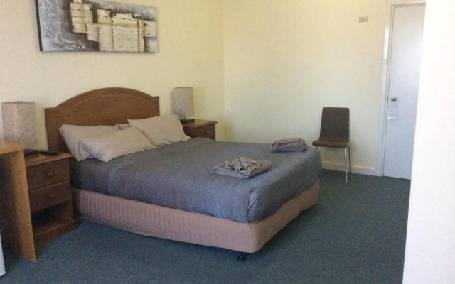 The New Whyalla Hotel