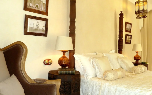 OYO 6706 Hotel New Sunder Residency