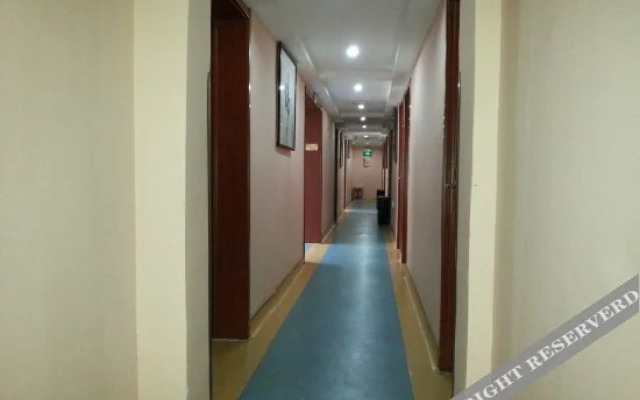 Linjia Hostel