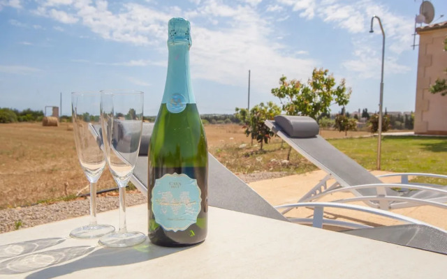 S Estacio in Muro With 4 Bedrooms and 2 Bathrooms