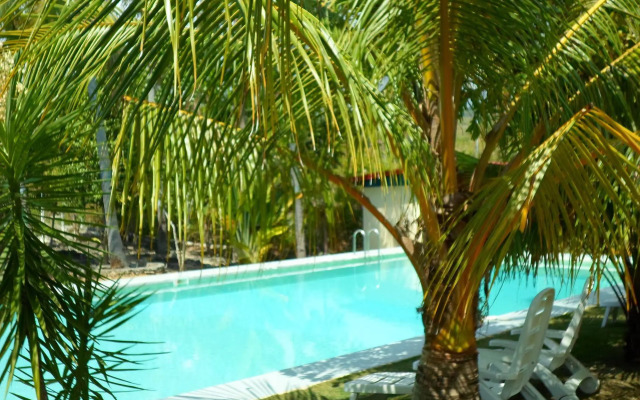 Meili Beach Resort