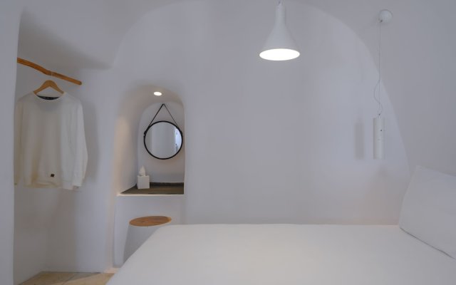 Nano Oia Villas