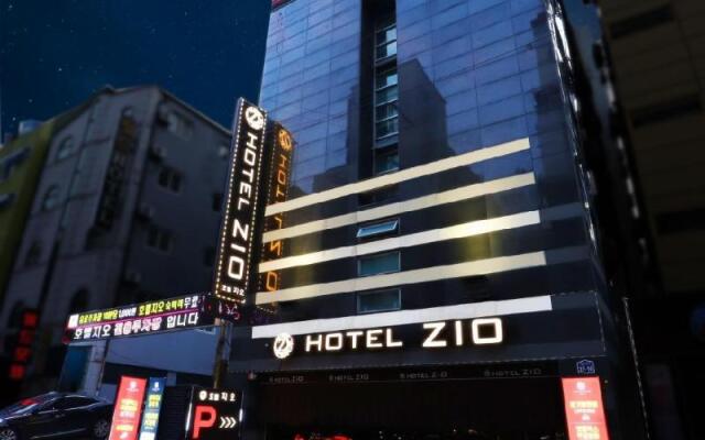 ZIO Hotel