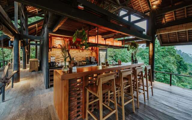 Отель Buahan, A Banyan Tree Escape