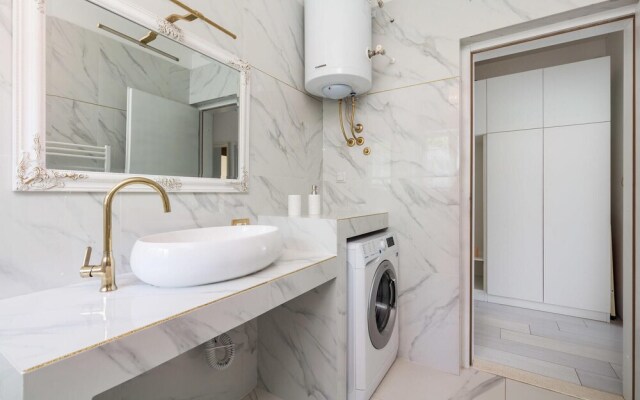 Beautiful Home in Matulji With Wifi and 3 Bedrooms