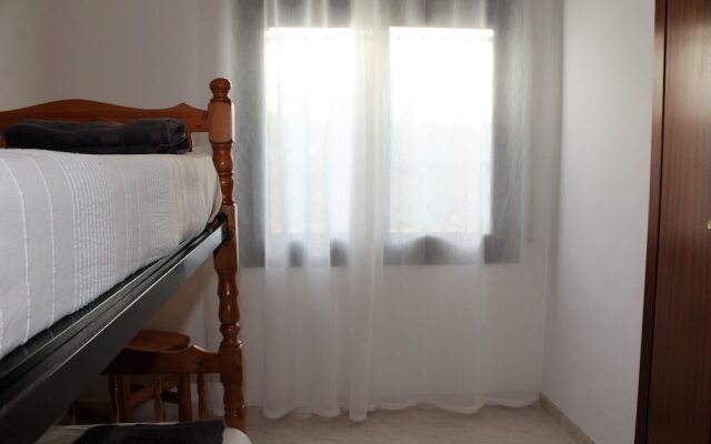 Apartamento Bellamar con terraza y piscina