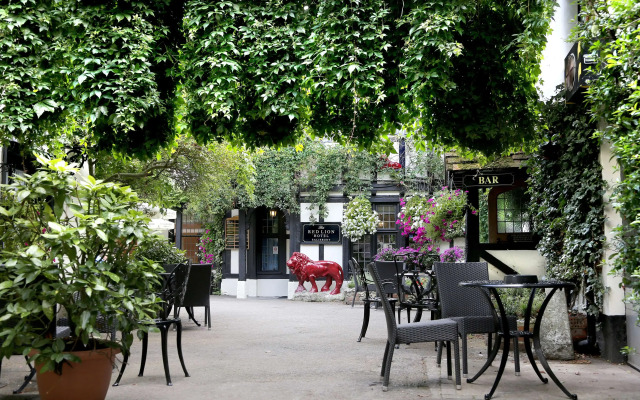 Best Western Red Lion Hotel