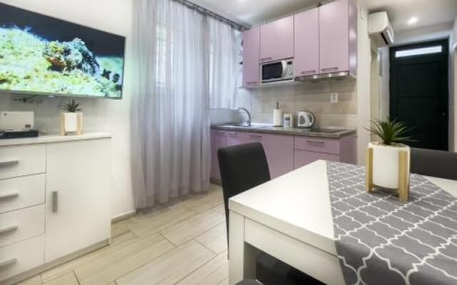 Apartman Pink