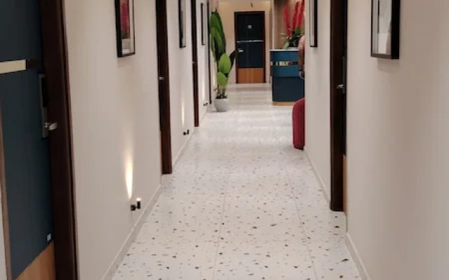PubliQ Luxury Stays
