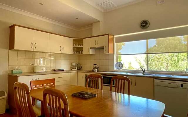 Lambert Estate Retreat