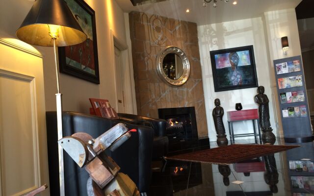 Echoes Boutique Hotel and Restaurant