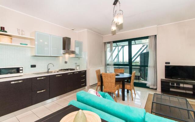 Vanchiglietta Terrace Apartment