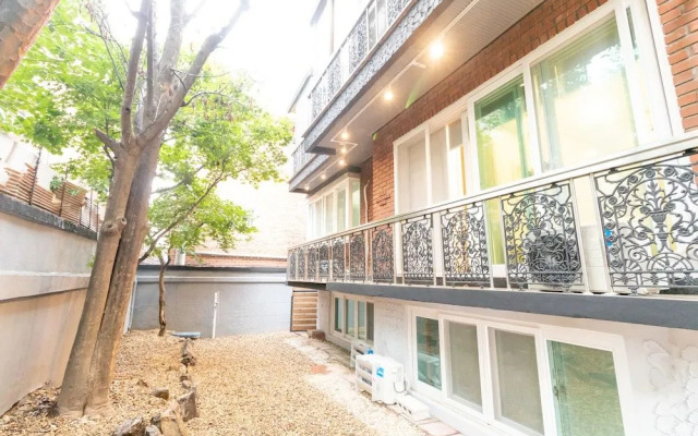 Dawoo House - Hostel