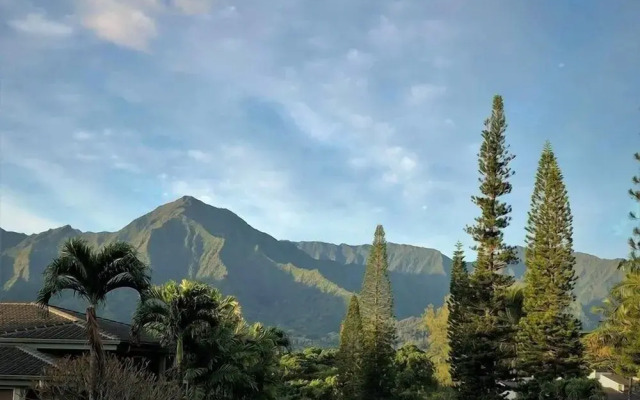 Villa of Kamalii by RedAwning