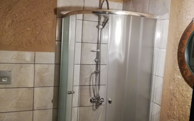 Cronos Cappadocia Cave Hotel