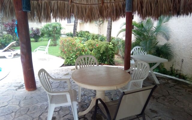 Rinconada del Sol 2BR Condo by Baitna