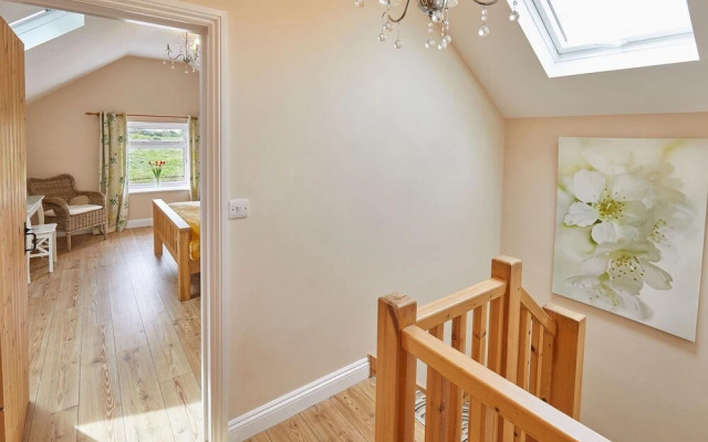 Host Stay Holly Brook Barn