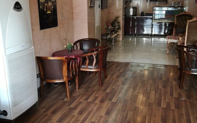 Almoroj Karim hotel