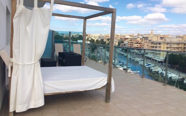 Portodrach Aparthotel & Suites