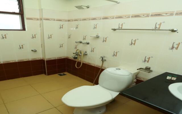 OYO 11492 Gateway Inn