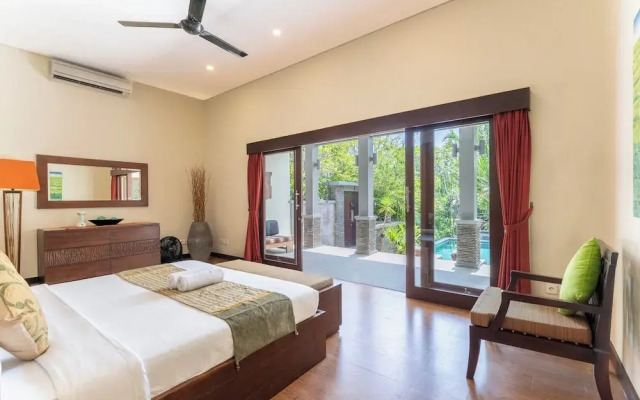 Senang Villa by Betterplace