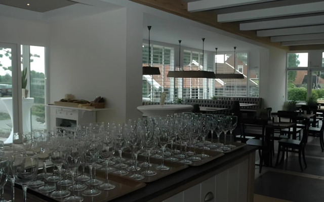 Harbour Club Terherne