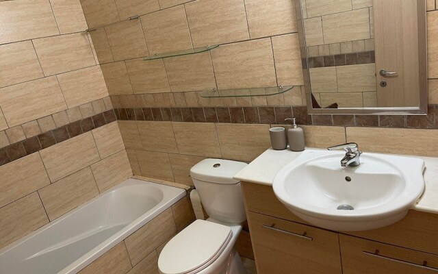 Stunning 1-bed Apartment in Larnaca Near the sea