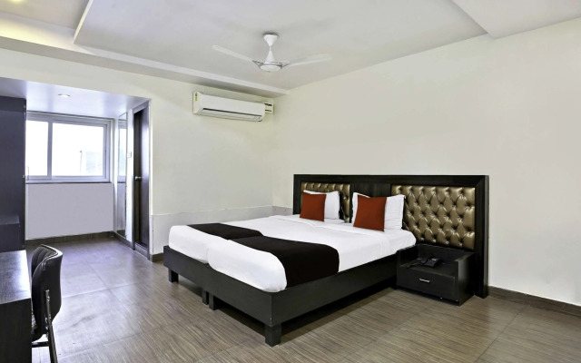 Deccan Inn By OYO Rooms