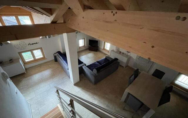 061 Bilocale Mansarda Carisolo