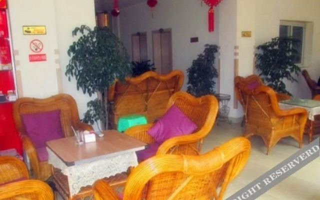 Shuangxing Hostel