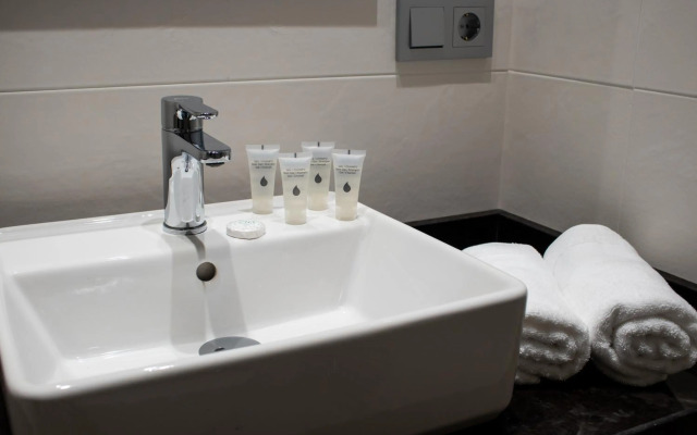 Apartamentos Turisticos - Palacio de Yolanda