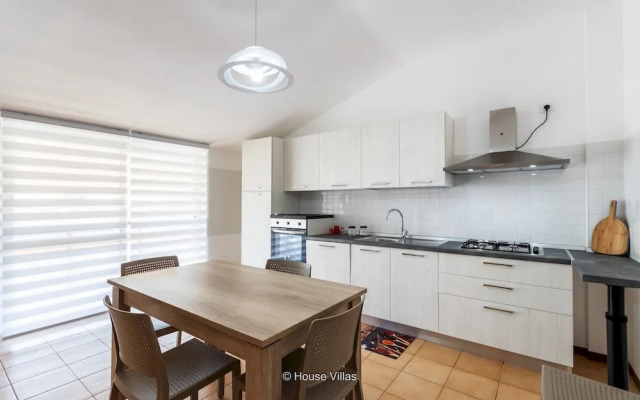House Villas - Orchid Apartment
