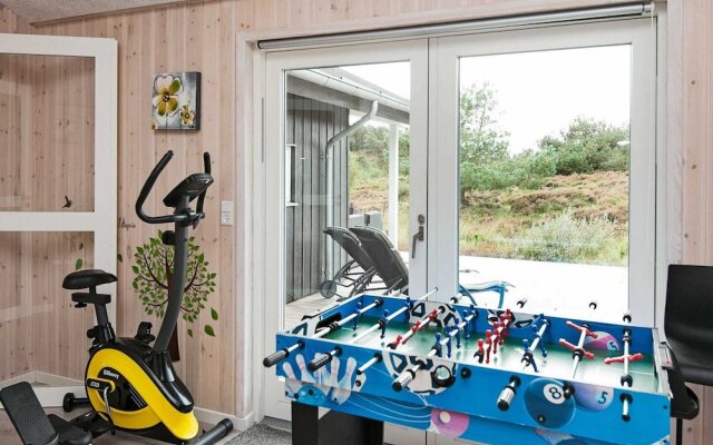 Scenic Holiday Home in Rømø with Hot Tub & Sauna