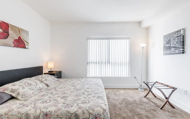 Brand new 2 Bedroom Apartment on Hawthorn Ave Hollywood 2 Apts by RedAwning
