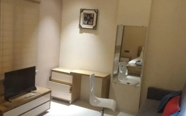 Stay10 Luxury Service Apartment Hotel